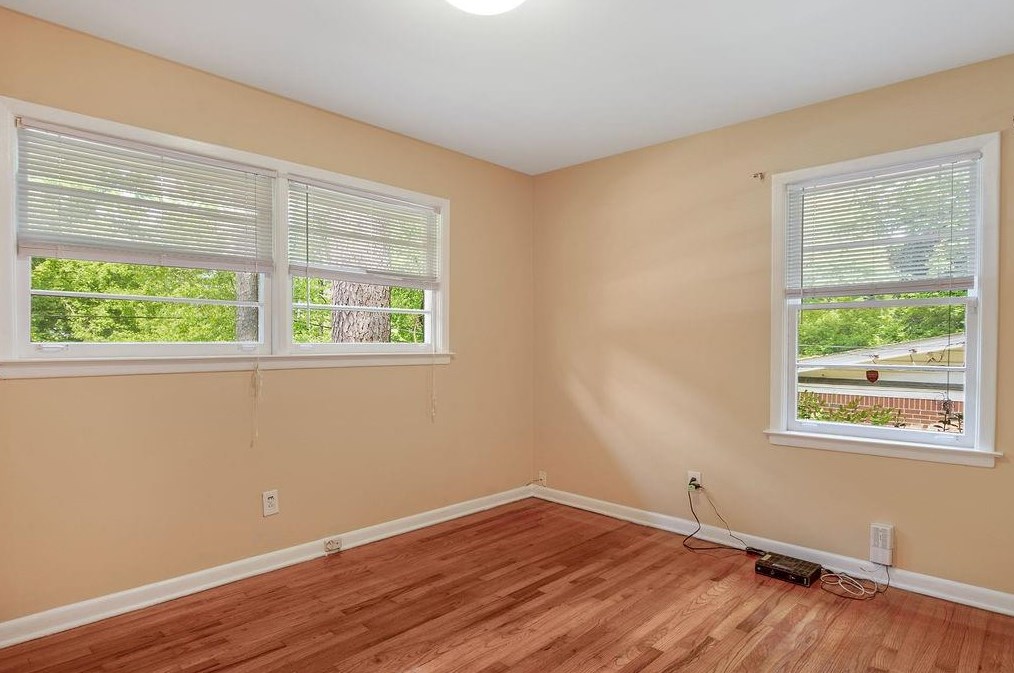 3075 Leafwood Dr, Decatur GA  30033-4408 exterior