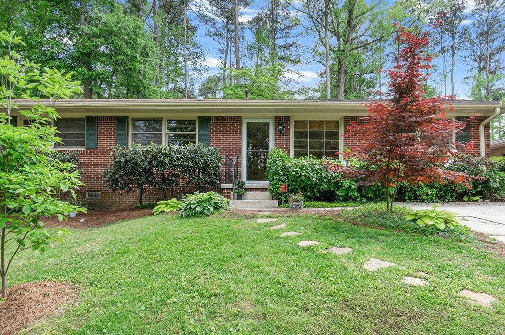 3075 Leafwood Dr, Decatur, GA 30033-4408