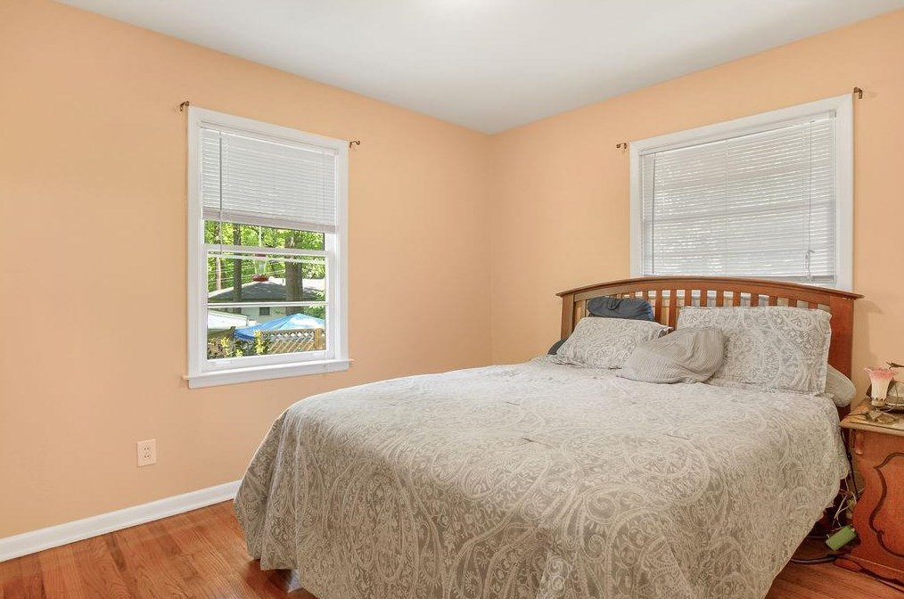 3075 Leafwood Dr, Decatur GA  30033-4408 exterior