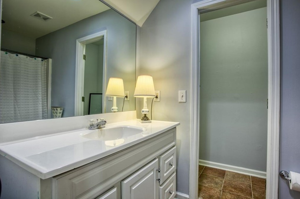 84 Hasty Path, Dallas GA  30157-8107 exterior