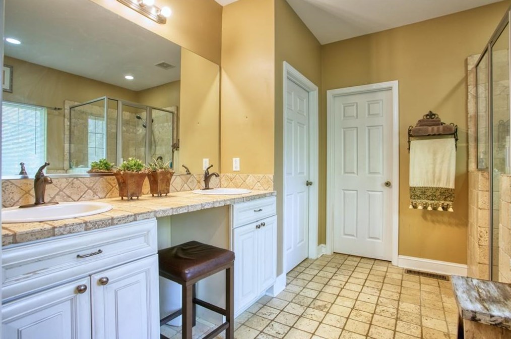 84 Hasty Path, Dallas GA  30157-8107 exterior