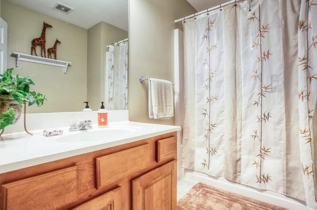 84 Hasty Path, Dallas GA  30157-8107 exterior