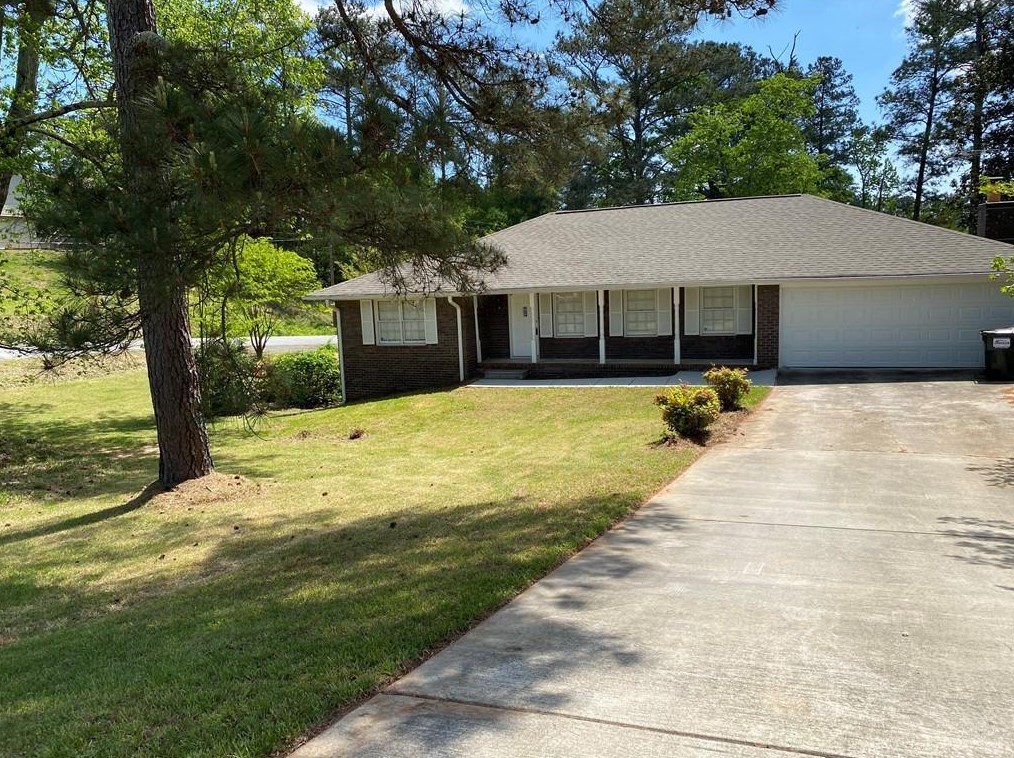 6737 Queen Mill Rd Se, Mableton, GA 30126
