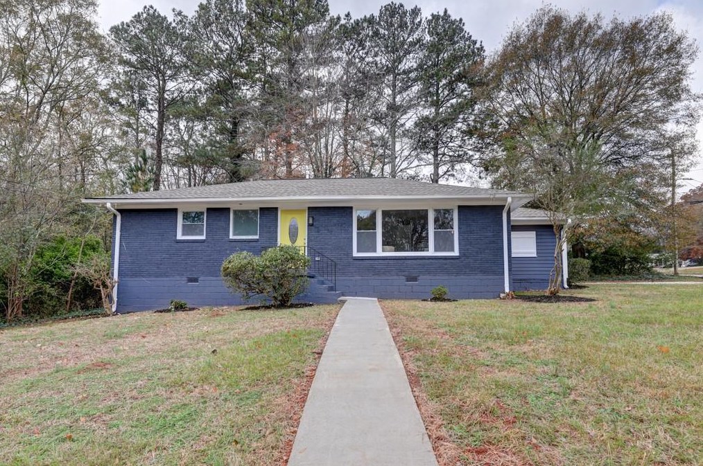1893 Winthrop Dr, Atlanta GA  30331-1713 exterior