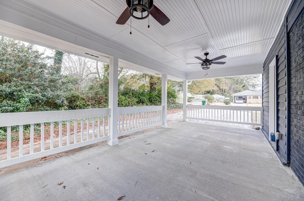 1893 Winthrop Dr, Atlanta GA  30331-1713 exterior