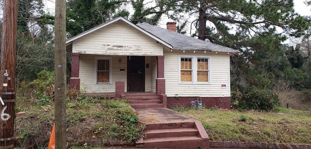 319 Jones Ave, Macon, GA 31217-3929