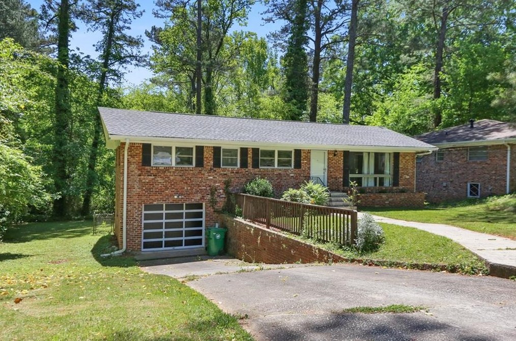 1723 Carter Rd, Decatur GA  30032-3505 exterior