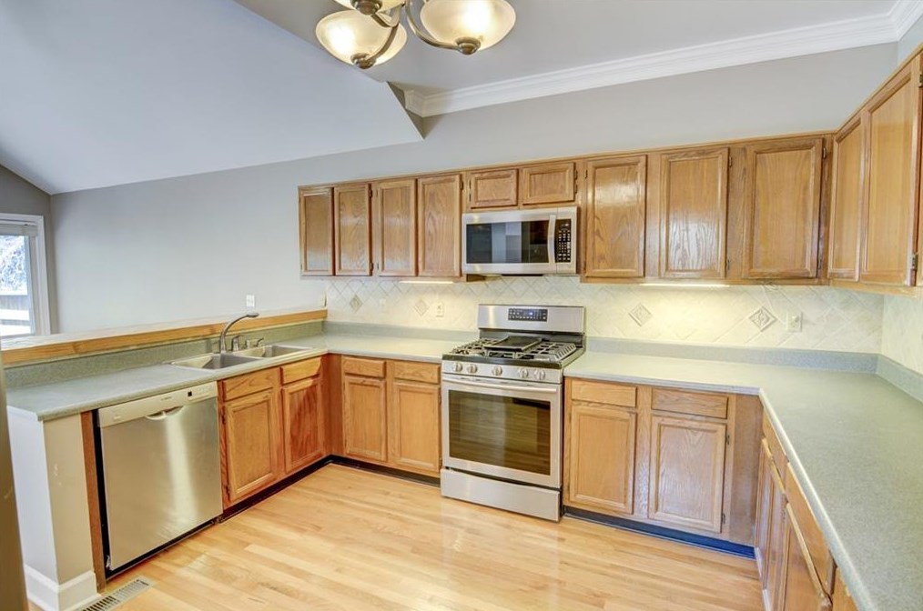 2310 Goodwood Blvd, Smyrna GA  30080-8207 exterior