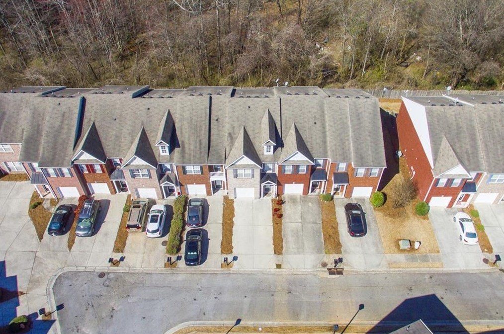 2230 Hawks Bluff Trl, Lawrenceville GA  30044-1812 exterior