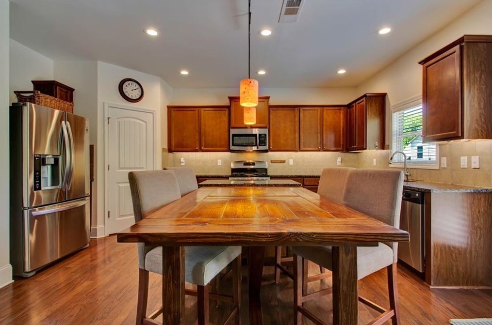 789 Springs Crest Dr, Dallas GA  30157-6595 exterior