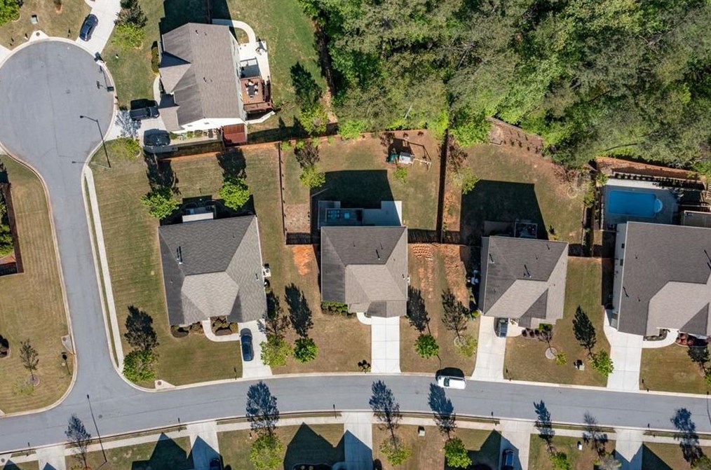 789 Springs Crest Dr, Dallas GA  30157-6595 exterior