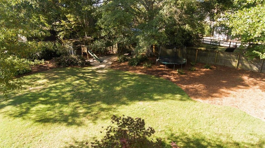 250 Wavetree Dr, Roswell, GA 30075