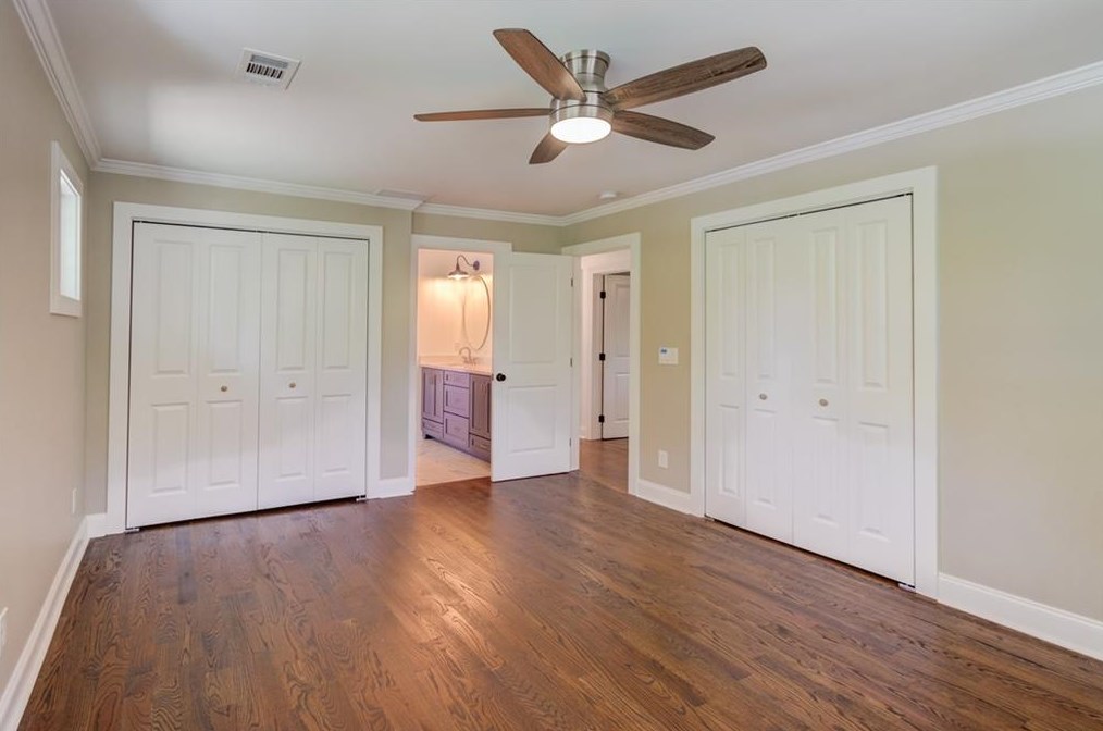 1093 Lakeshore Dr, Gainesville GA  30501-2716 exterior