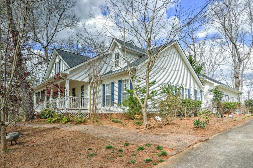 3124 Dockside Dr, Gainesville, GA 30501-1470
