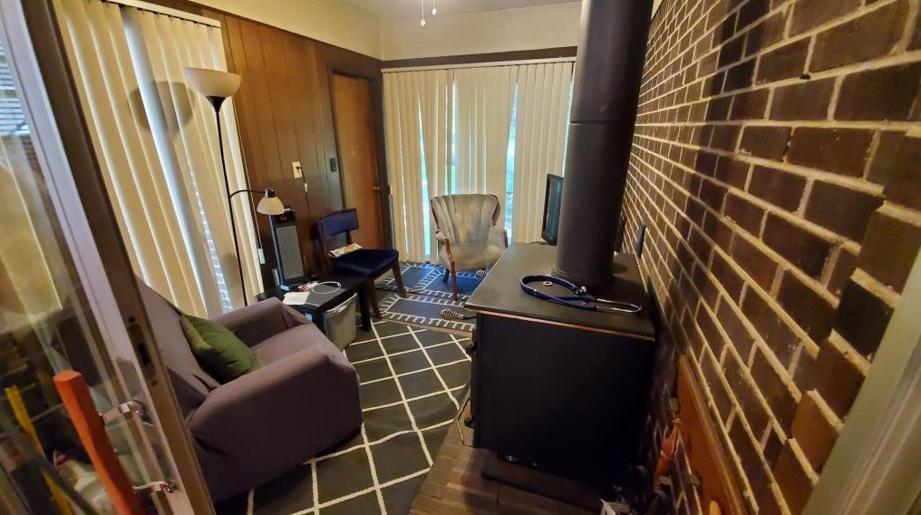 1298 Lee Ann Dr, Decatur GA  30035-1044 exterior