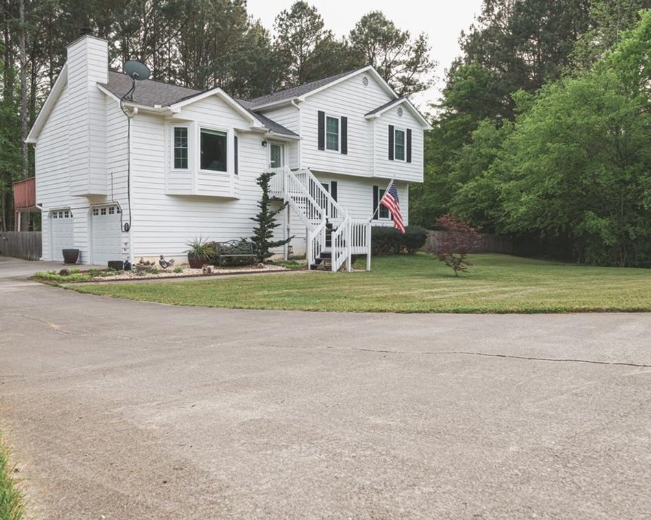 219 Amberwood Trl, Euharlee, GA 30145-2741