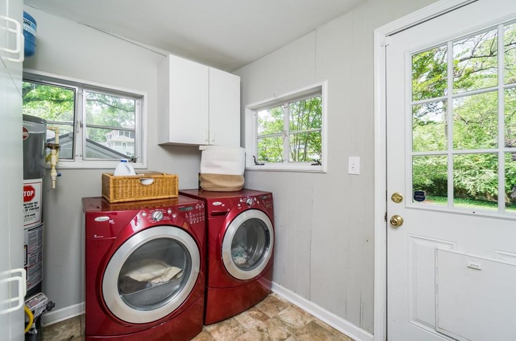 118 4th Ave, Decatur GA  30030-4849 exterior