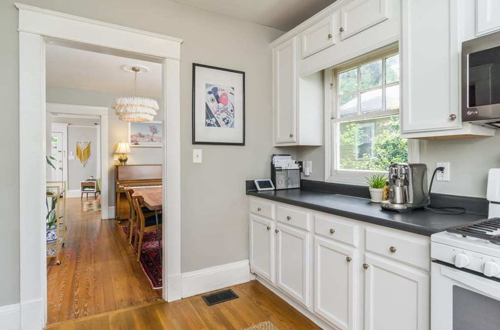 118 4th Ave, Decatur GA  30030-4849 exterior