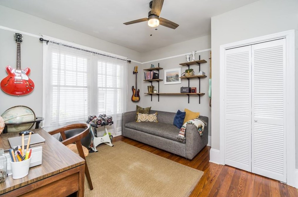 118 4th Ave, Decatur GA  30030-4849 exterior