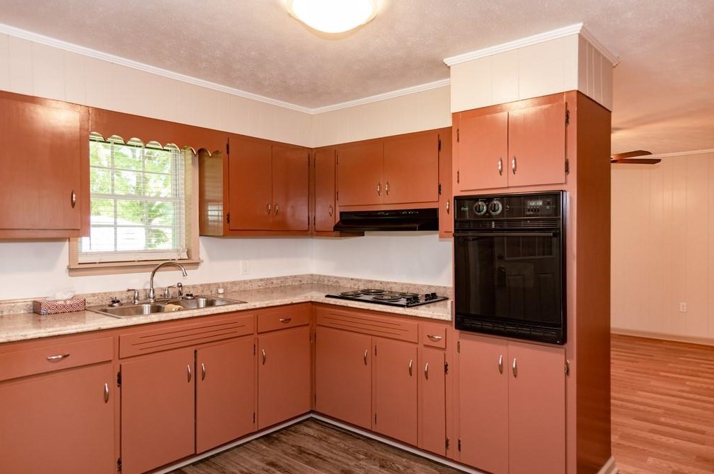 429 W Moores Crossing, Thomaston, GA 30286