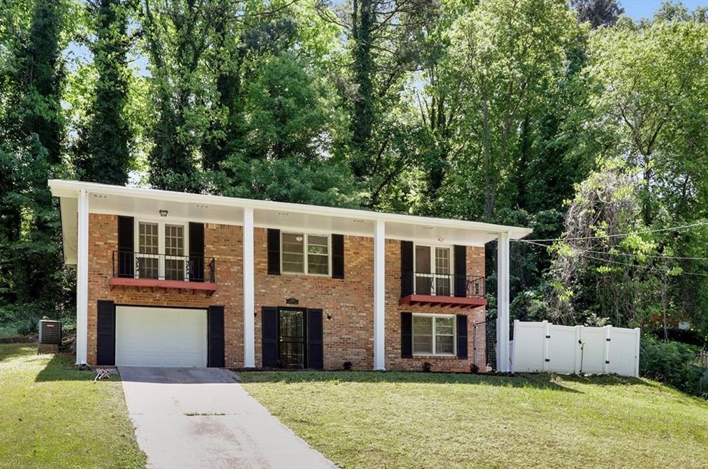 2369 Brentford Pl, Decatur GA  30032-6335 exterior