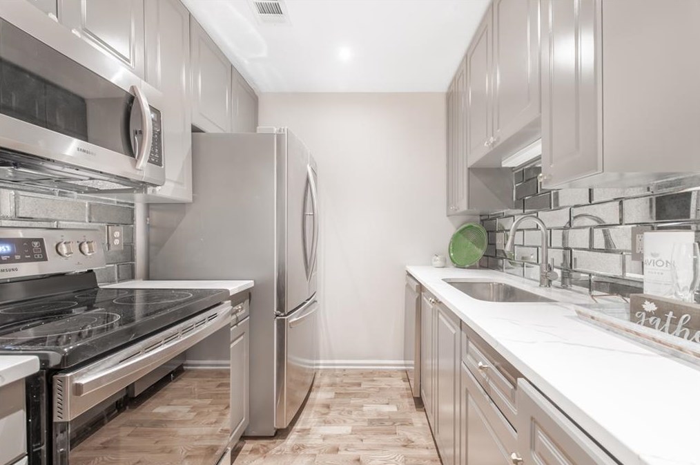 4112 Pine Heights Dr, Atlanta, GA 30324-2847