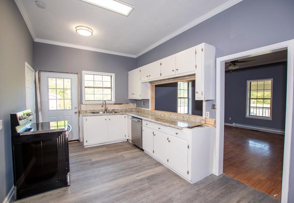 4952 Fairmount Hwy, Calhoun GA  30701-3713 exterior