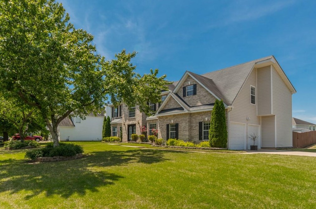 2300 Red Maple Ct Se, Conyers, GA 30013