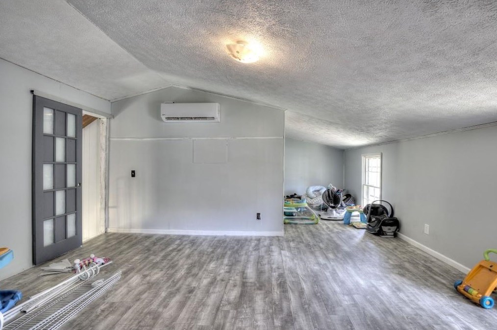 21 1st Ave, Dallas GA  30157-6378 exterior