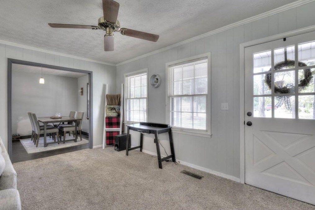 21 1st Ave, Dallas GA  30157-6378 exterior