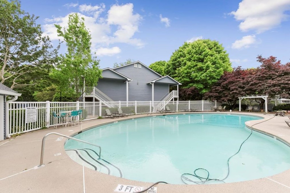 707 Vicksburg Pl, Atlanta GA  30350-3006 exterior