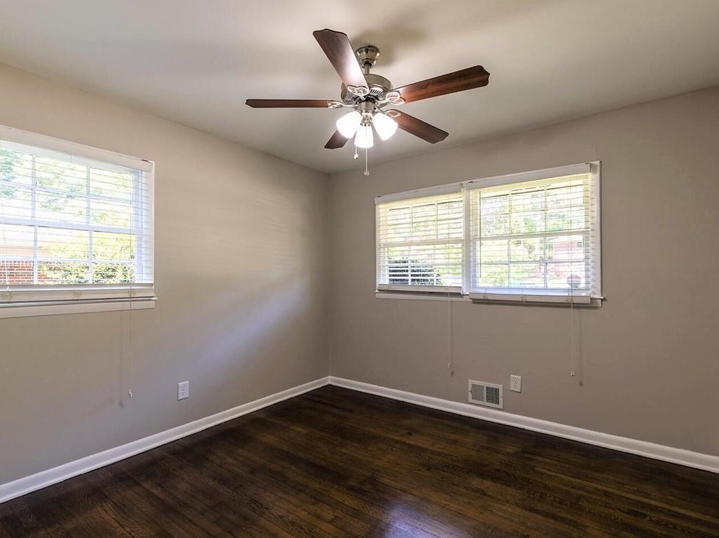 2865 Concord Dr, Decatur GA  30033-5010 exterior