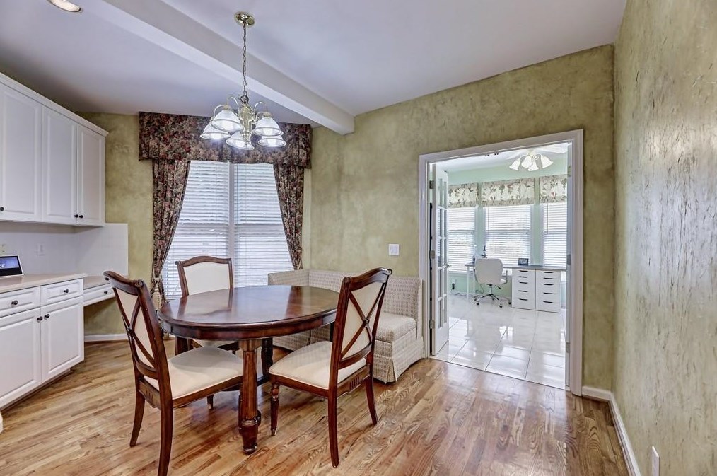 4303 Millside Ct, Smyrna GA  30080-6396 exterior