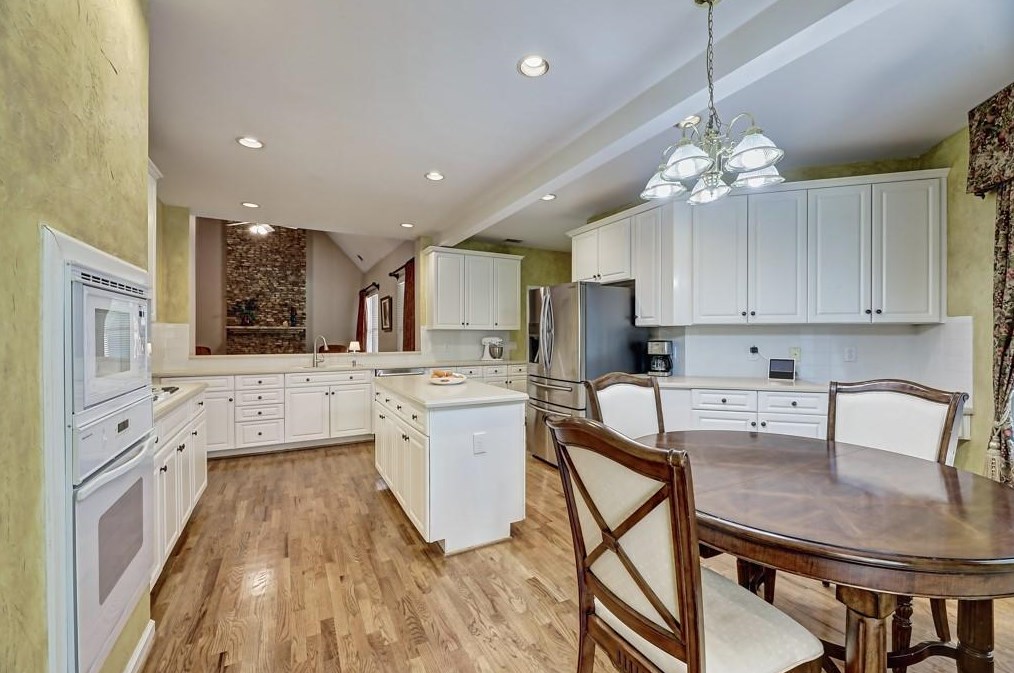 4303 Millside Ct, Smyrna GA  30080-6396 exterior