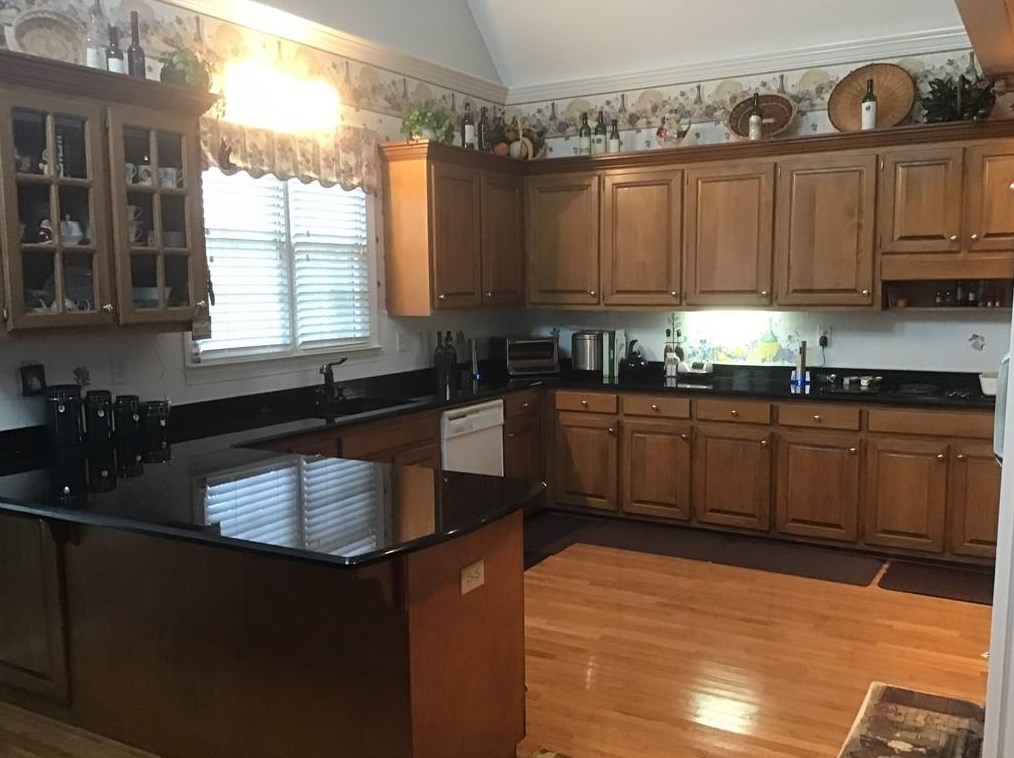 1171 Lake Washington Dr, Lawrenceville, GA 30043-6646