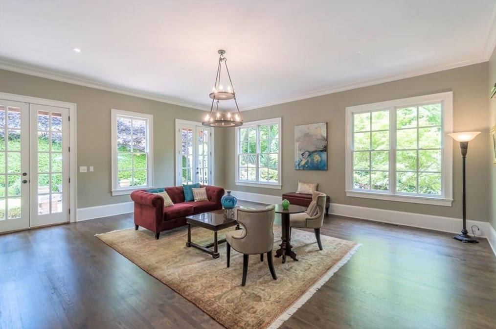 205 Worth Dr, Atlanta GA  30327-3443 exterior