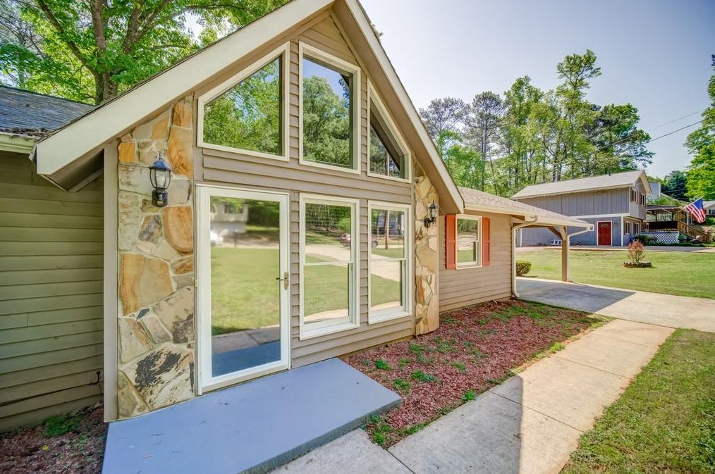 3987 Woodland Cir Se, Conyers, GA 30013