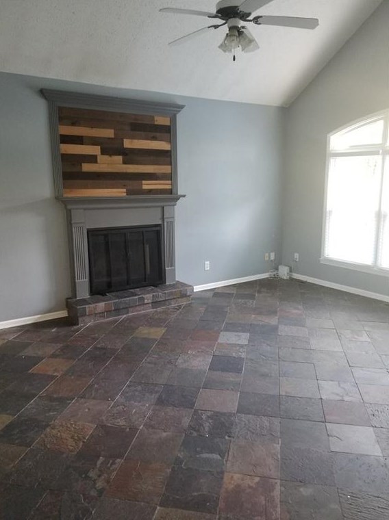 215 Wynfield Way, Auburn, GA 30011