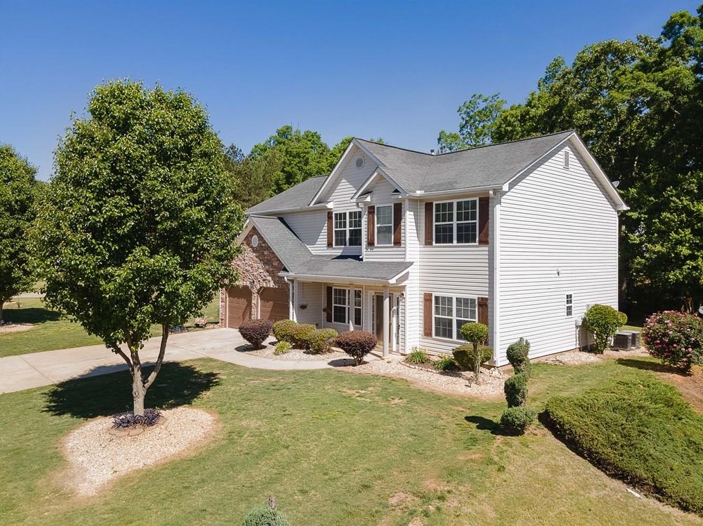 2582 Memory Ln, Douglasville, GA 30135-4451