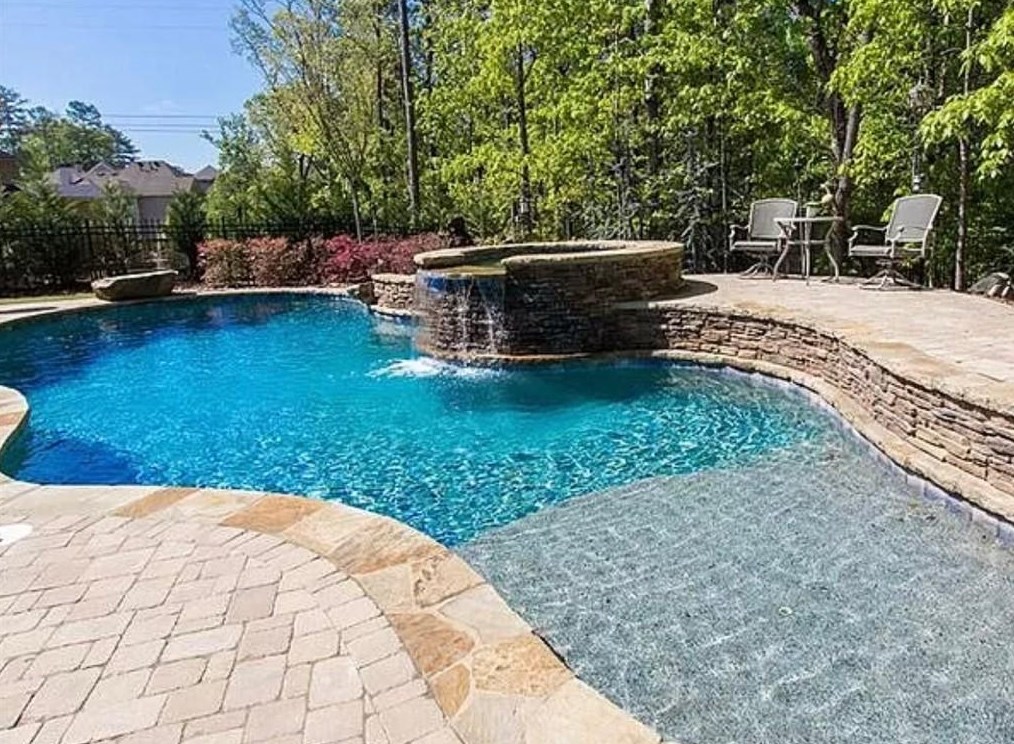 11037 Estates Cir, Alpharetta, GA 30022