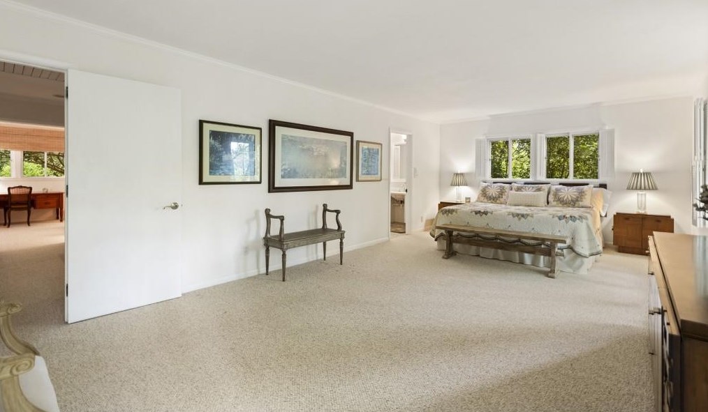 3249 Teton Dr, Atlanta GA 30339-4341 exterior