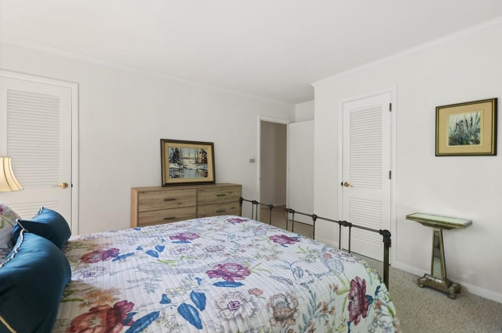 3249 Teton Dr, Atlanta GA 30339-4341 exterior