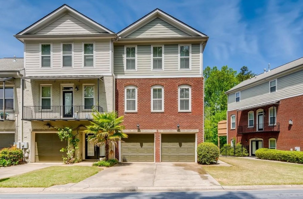 6001 Brookside Oak Cir, Norcross, GA 30093-1754