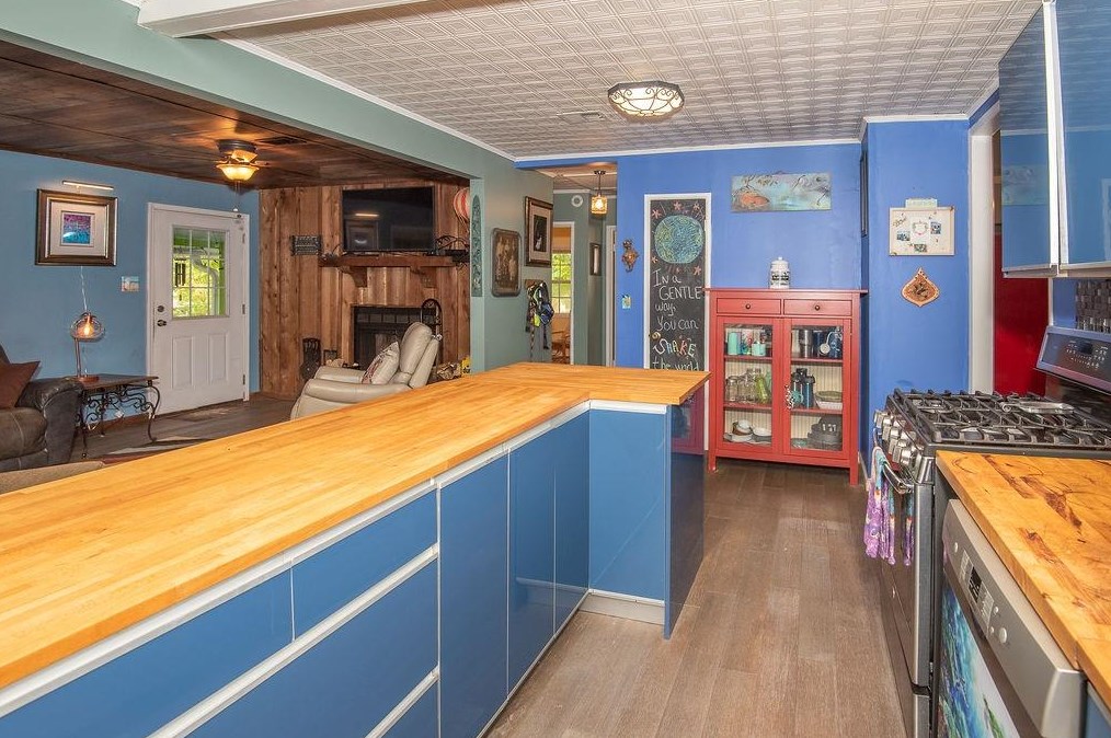 3130 Brook Dr, Decatur GA  30033-3912 exterior