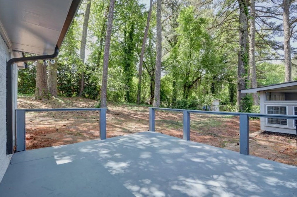 2281 Shamrock Dr, Decatur GA  30032-7142 exterior