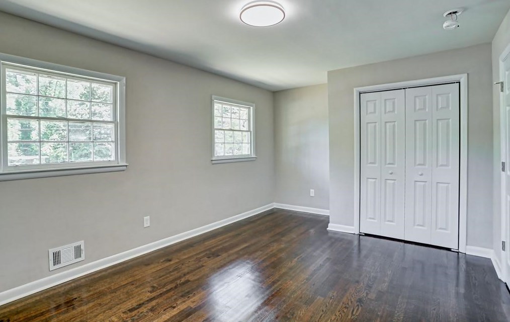 2281 Shamrock Dr, Decatur GA  30032-7142 exterior