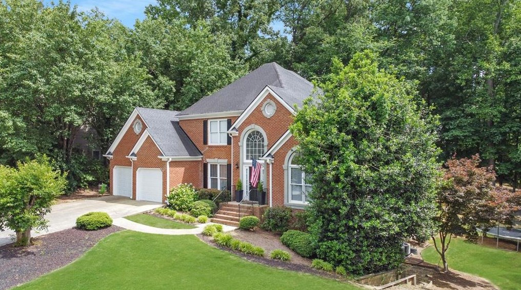 5207 Camden Lake Pkwy, Acworth, GA 30101-8045
