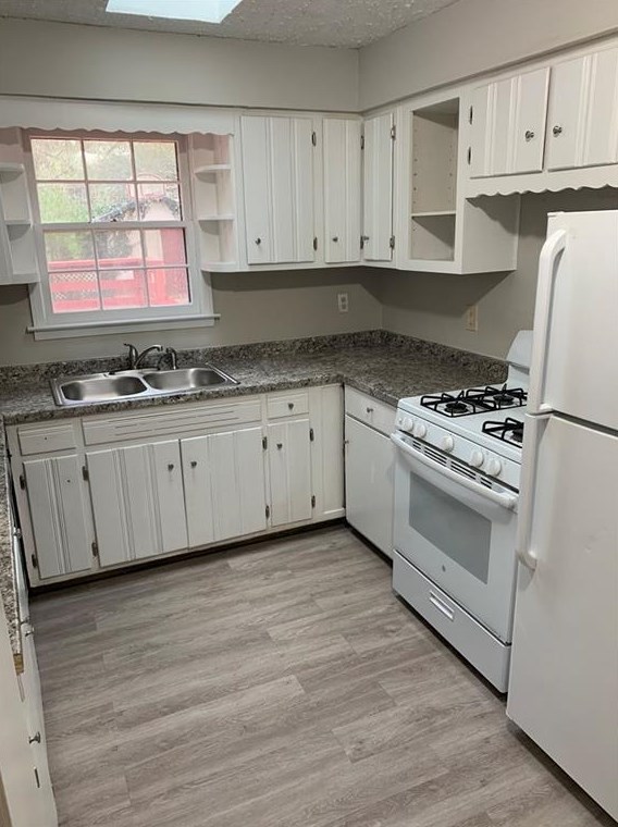 3153 Bobolink Dr, Decatur GA  30032-3705 exterior