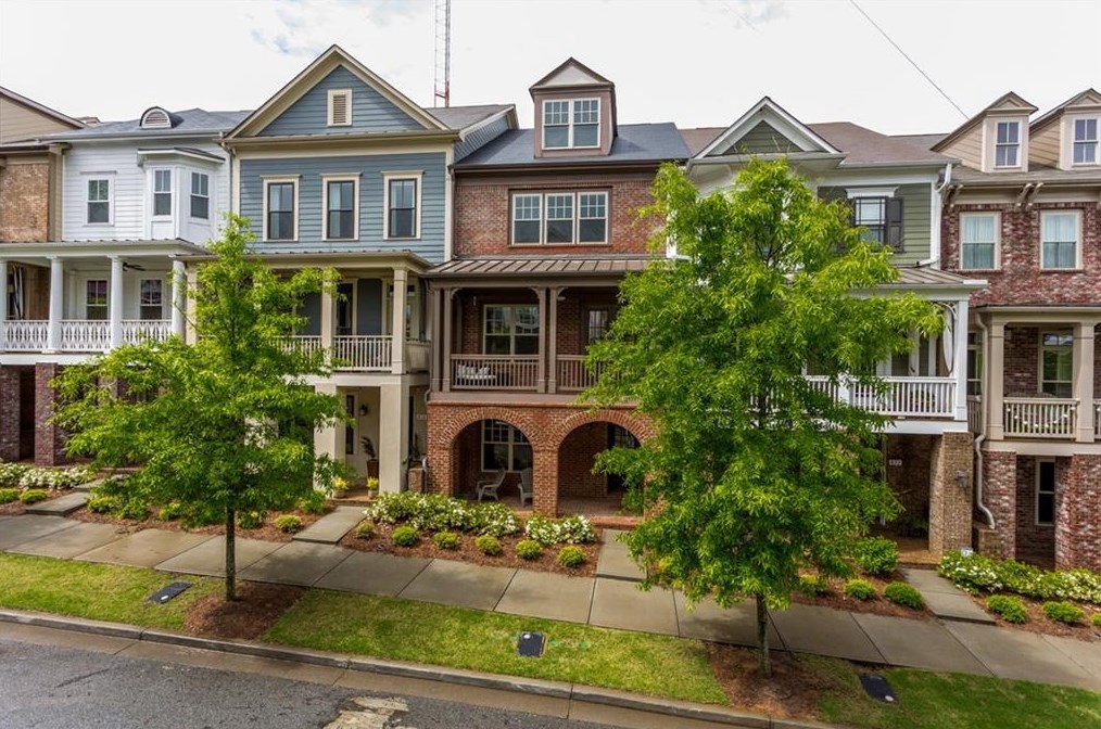 820 E Ave Ne, Atlanta, GA 30312