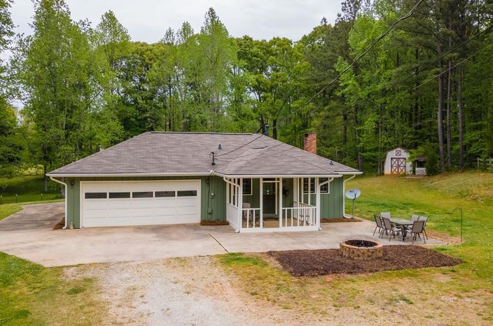 1670 Mt Zion Rd, Oxford, GA 30054